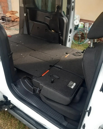 Ford Tourneo Connect cena 34950 przebieg: 236580, rok produkcji 2013 z Bełchatów małe 191